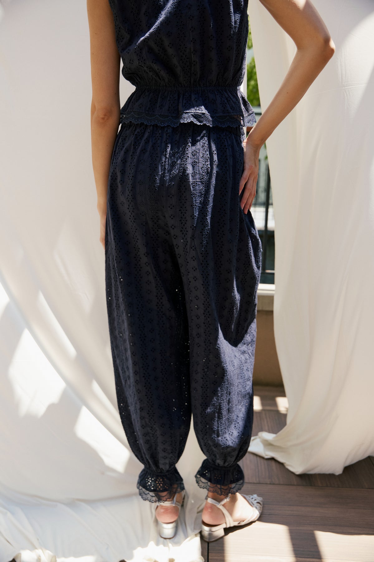 Ethen Balloon Pant Eyelet - Navy