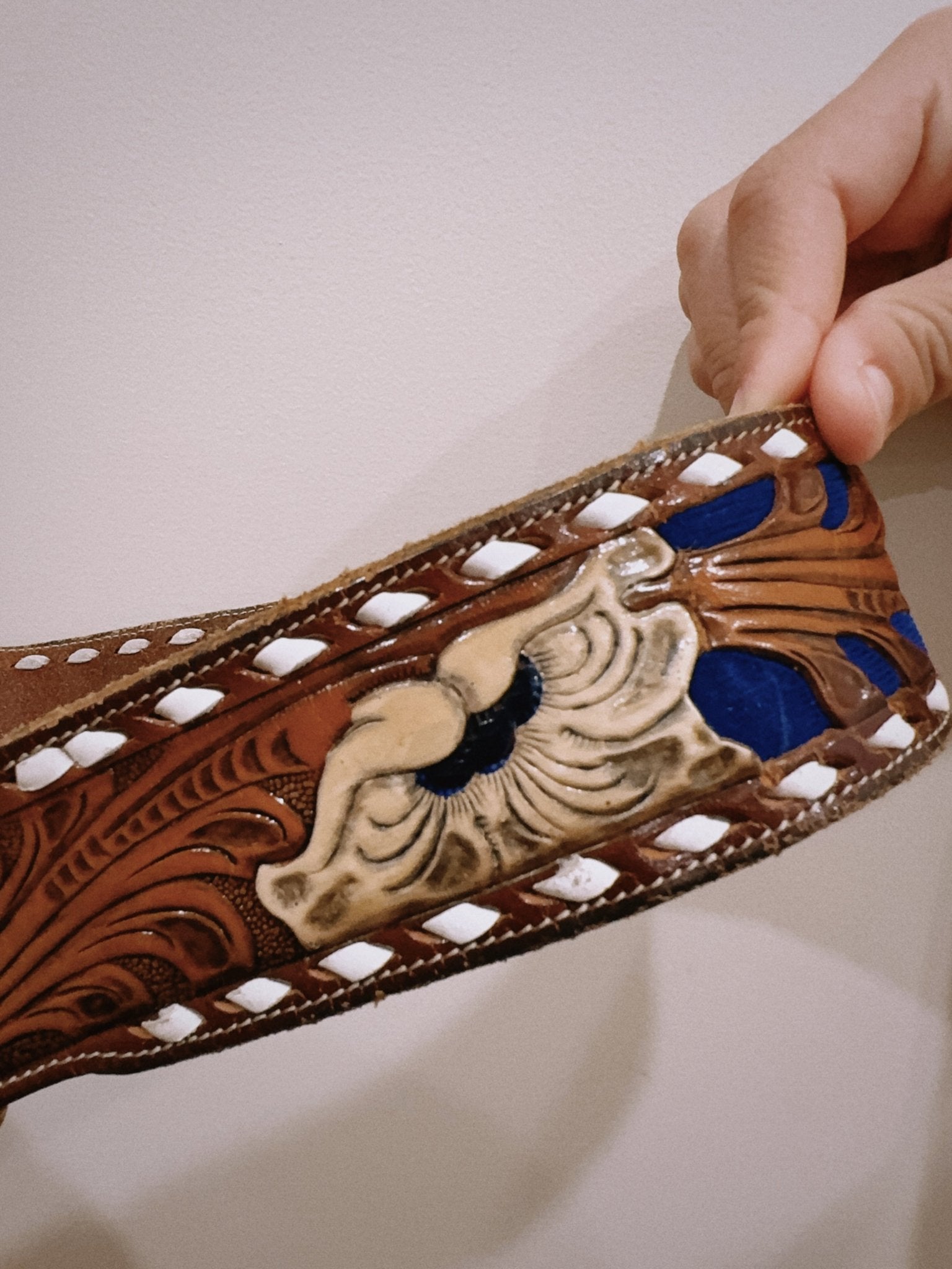 Leather Belt with belt buckle - Zandra Stone